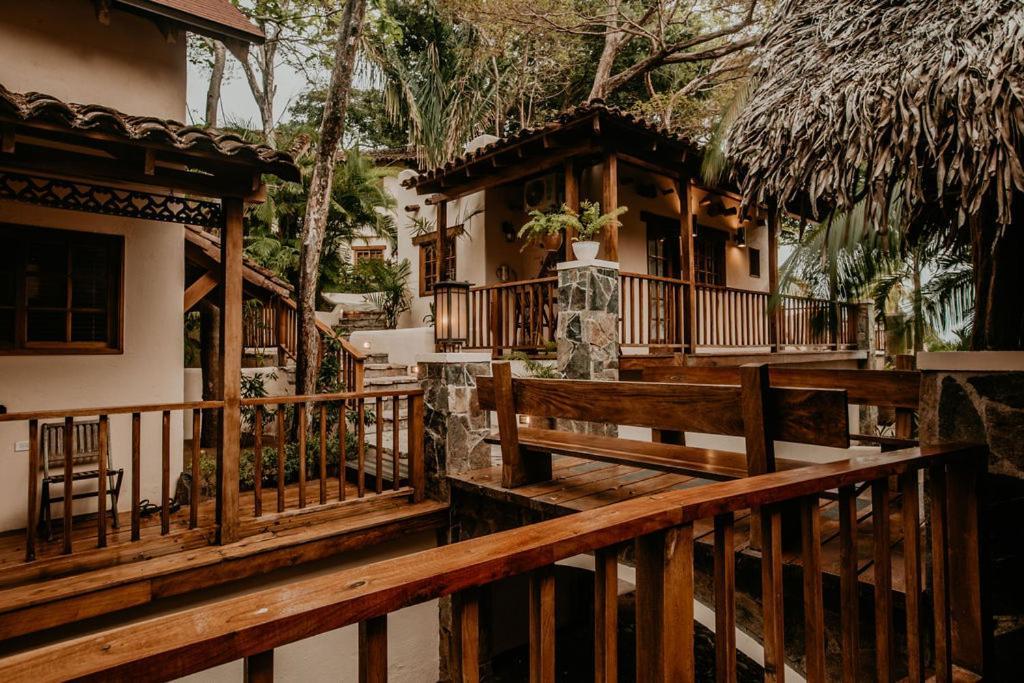 Sansara Surf Yoga & Resort كامبوتال المظهر الخارجي الصورة